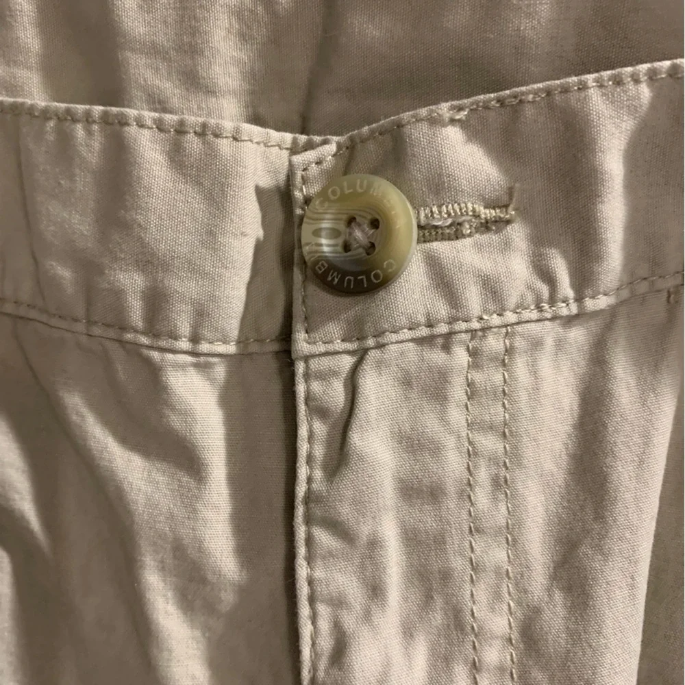 COLUMBIA Men's Cotton Sportsman Shorts waist 36 and length 9”